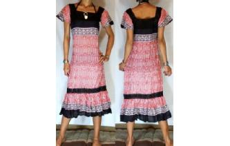 Vtg FLOWERS PAISLEY CROCHET ANGEL DAY DRESS A4 Image