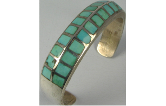 Vntg Zuni 24 Squared Turquo SILVER Inlay Bracelet Image