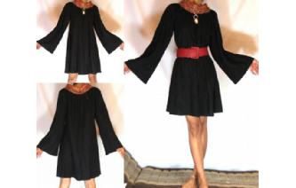 BOHO Vtg BLACK SILK BELL SV HIPPIE MINI DREESS D24 Image